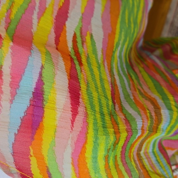 BECCA Multi Colored Light and Airy Elastic Waist V-Neck Cover-Up Sz XS-S - Picture 5 of 12